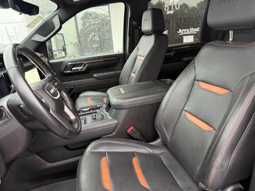 2024 GMC Sierra 3500 AT4