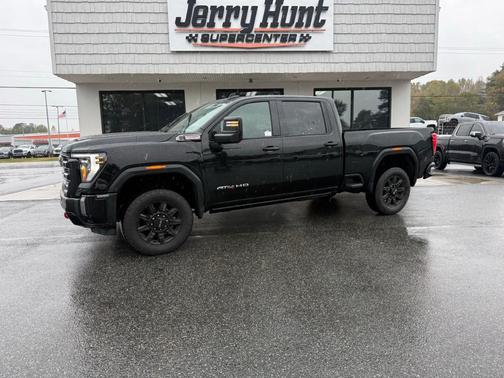 2024 GMC Sierra 3500 AT4
