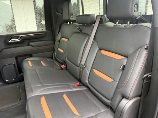 2024 GMC Sierra 3500 AT4