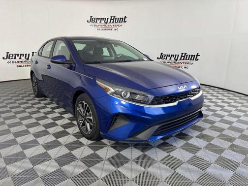 Deep Sea Blue 2022 Kia Forte LXS