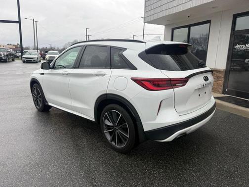 2023 INFINITI QX50 SPORT