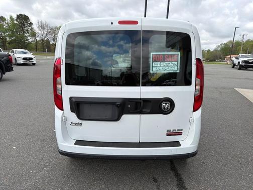Bright White 2022 RAM ProMaster City Base
