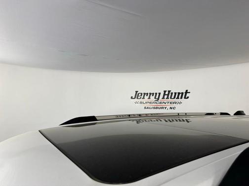 Oxford White 2025 Ford Expedition Max Platinum