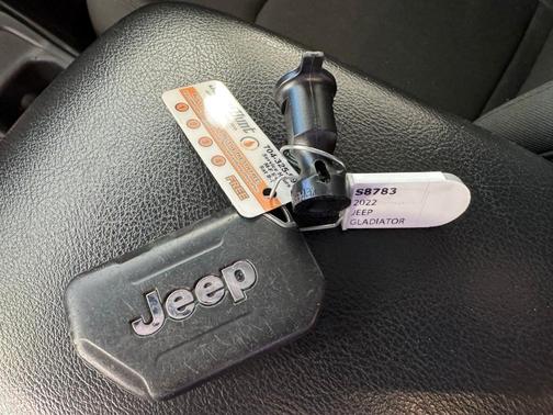 Black Clearcoat 2022 Jeep Gladiator Sport