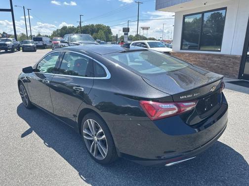 2022 Chevrolet Malibu Premier