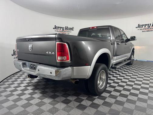 2015 RAM 3500 Laramie