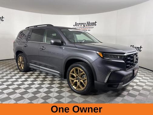 2024 Honda Pilot Touring