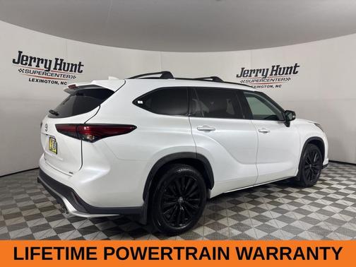 2023 Toyota Highlander XSE