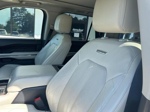 2020 Ford Expedition Platinum