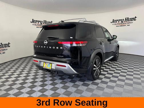 2024 Nissan Pathfinder Platinum