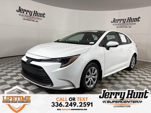 2025 Toyota Corolla LE