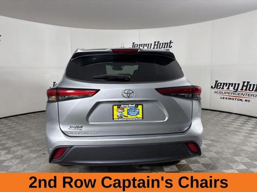 Silver 2023 Toyota Highlander L