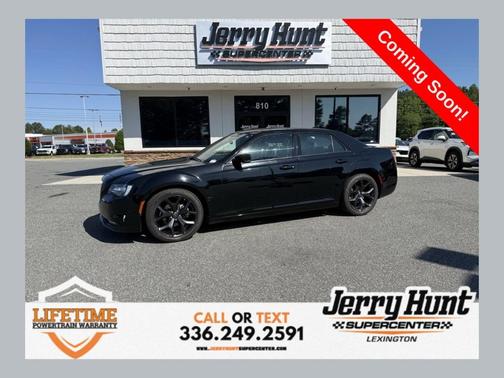 Gloss Black 2023 Chrysler 300 S