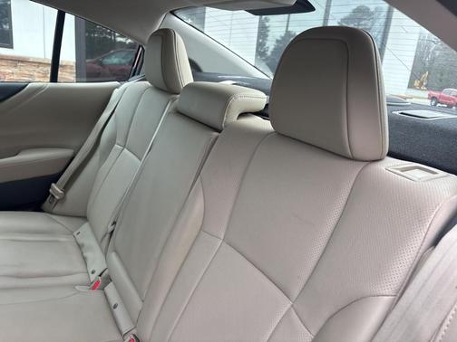 2024 Subaru Legacy Limited