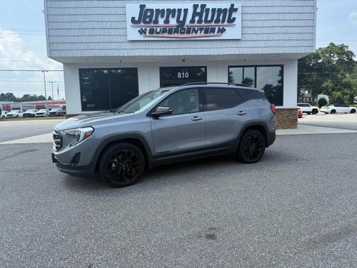 2021 GMC Terrain SLT
