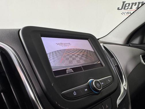 Gray 2022 Chevrolet Equinox LS