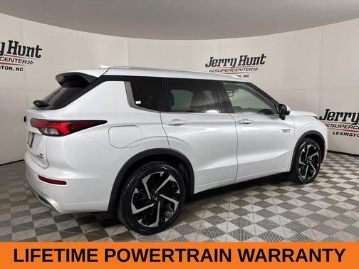 2023 Mitsubishi Outlander PHEV SEL