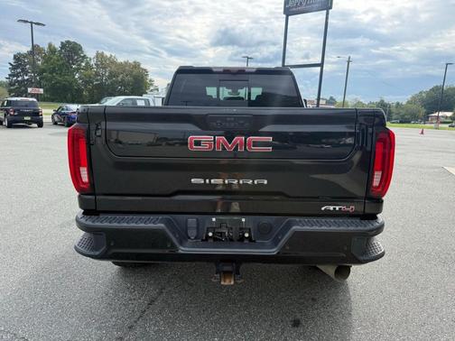 2021 GMC Sierra 2500 AT4