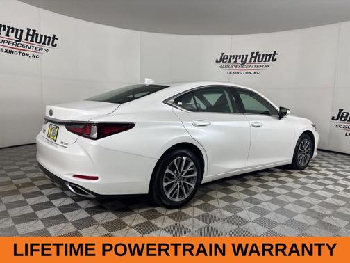 2022 Lexus ES 350 Base