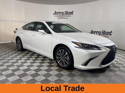 2022 Lexus ES 350 Base
