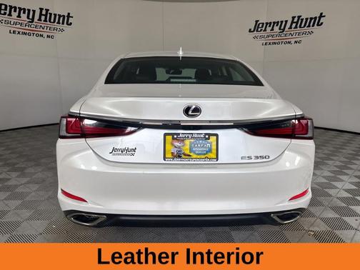 2022 Lexus ES 350 Base