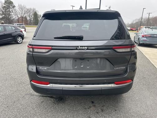 2022 Jeep Grand Cherokee Limited