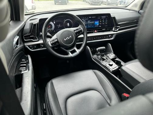 2025 Kia Sportage SX