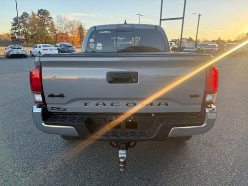 2020 Toyota Tacoma SR5