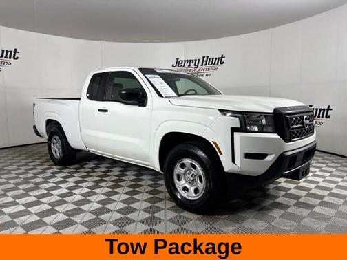 Glacier White 2024 Nissan Frontier S