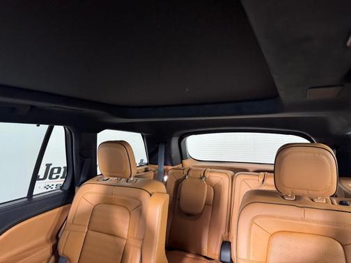 2022 Lincoln Aviator Black Label AWD