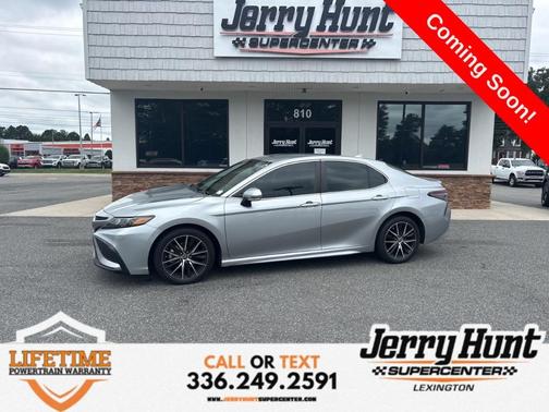2023 Toyota Camry SE