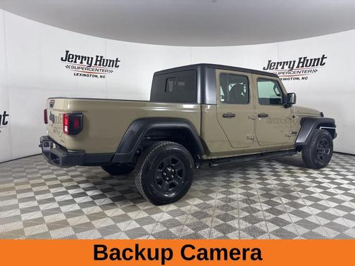 2020 Jeep Gladiator Sport