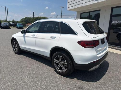 White 2021 Mercedes-Benz GLC 300 Base 4MATIC