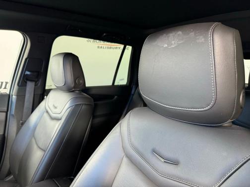 2025 Cadillac XT6 Premium Luxury FWD