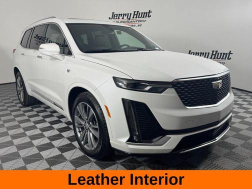 2025 Cadillac XT6 Premium Luxury FWD