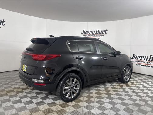 Black Cherry Pearl 2021 Kia Sportage S