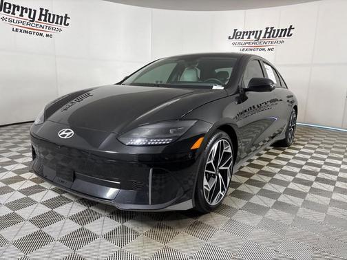 Onyx Black 2024 Hyundai IONIQ 6 Limited
