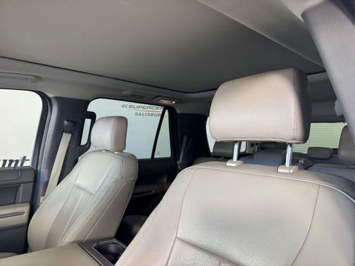 Ingot Silver 2019 Ford Expedition XLT