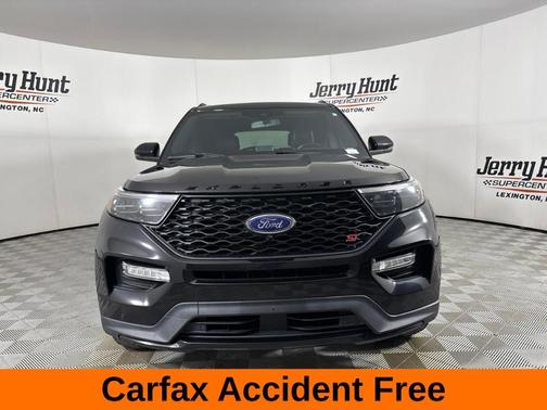 Black Metallic 2021 Ford Explorer ST