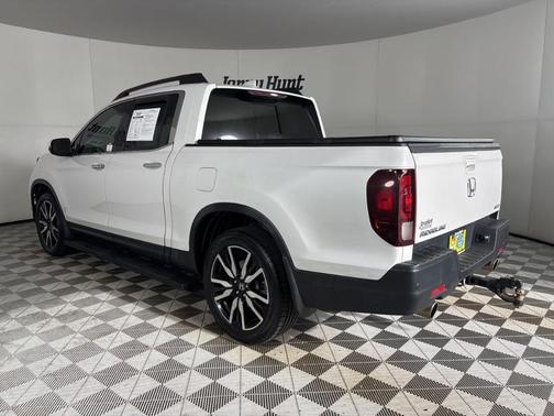 Platinum White Pearl 2023 Honda Ridgeline RTL-E