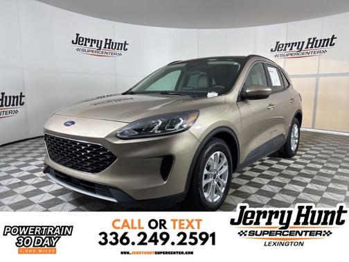 2020 Ford Escape SE