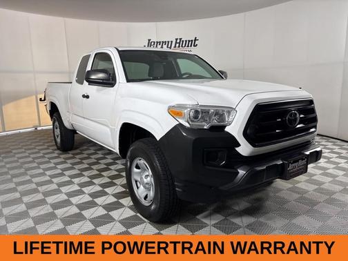 2022 Toyota Tacoma SR