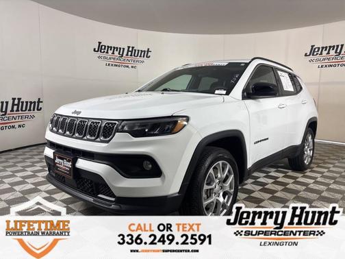 2024 Jeep Compass Latitude Lux
