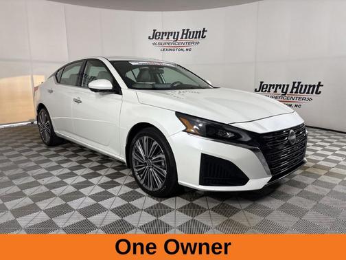 2025 Nissan Altima SL