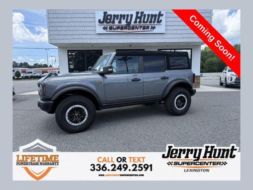 Carbonized Gray Metallic 2023 Ford Bronco Badlands