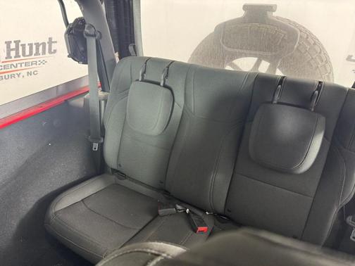 2019 Jeep Wrangler Sport