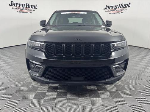Diamond Black 2023 Jeep Grand Cherokee Limited