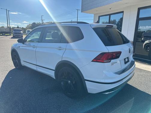 2019 Volkswagen Tiguan 2.0T SEL R-Line Black