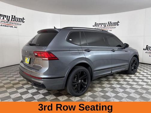 Platinum Gray Metallic 2023 Volkswagen Tiguan 2.0T SE R-Line Black