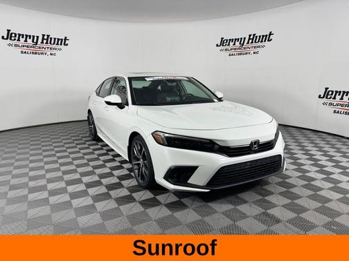 White 2024 Honda Civic Touring